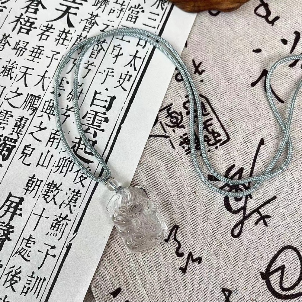White crystal nine-tailed fox Pendant